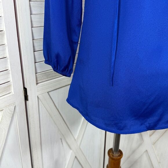 The Limited Cutouts Tie Neck Shimmer Crepe Blouse Blue XS - Picture 6 of 12